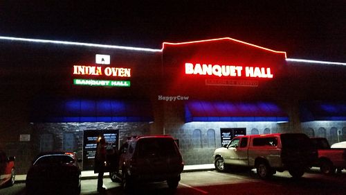 We visited this Indian Restaurant in Mesa, AZ on Dec 1, 2017 for the first time, It’s a nice place, with a dinner buffet. There are clearly marked portions of the buffet for Vegan options.
The food all tasted great, they had many Vegan options, but also some meat. They bring fresh made breads to the table as you eat. There was chai tea & mango juice as well as some sweets. Friendly staff. They were open late 10pm

More Pics 
http://whatdoyoueatthen.com/india-oven-mesa-az/ at India Oven in Mesa