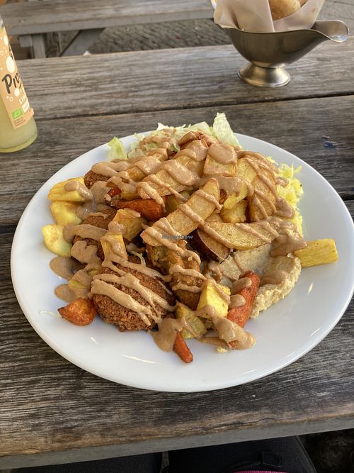 The vegan teller  at Nil - Grünbergerstr. in Berlin