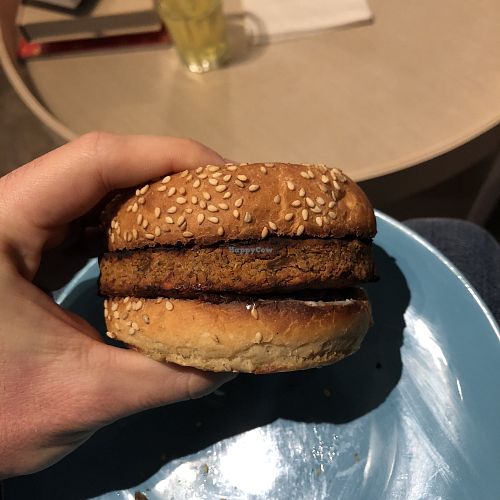 Végé-burger at Cafe Therese in Montreal