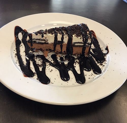 Vegan dessert at Ludens Express in Tel Aviv