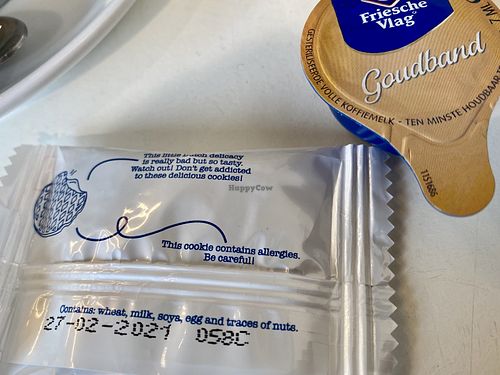 non-vegan stuff served even if you ask twenty times for vegan at Pancakes - Prins Hendrikkade in Amsterdam