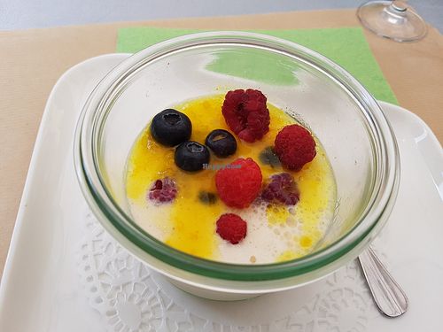 Vegan panacotta at Une Cuillère Pour Maman in Bergerac