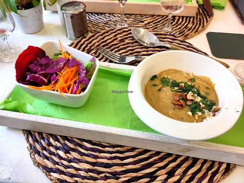 Soup and salad at Une Cuillère Pour Maman in Bergerac