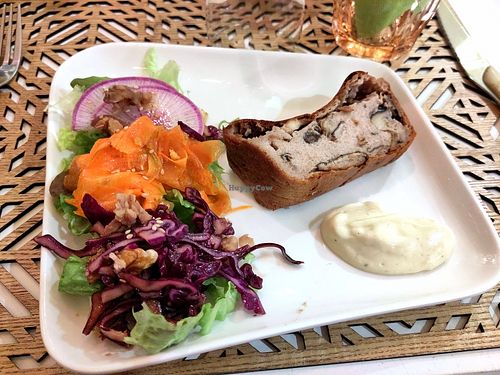 Olive cake at Une Cuillère Pour Maman in Bergerac