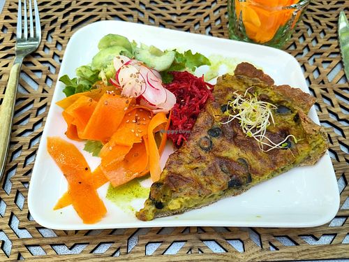 Vegetable pie at Une Cuillère Pour Maman in Bergerac