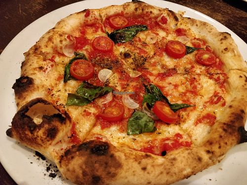 30cm Marinara
(tomato sauce, oregano, cherry tomato, garlic, basil)
No cheese at Bambino in Niigata