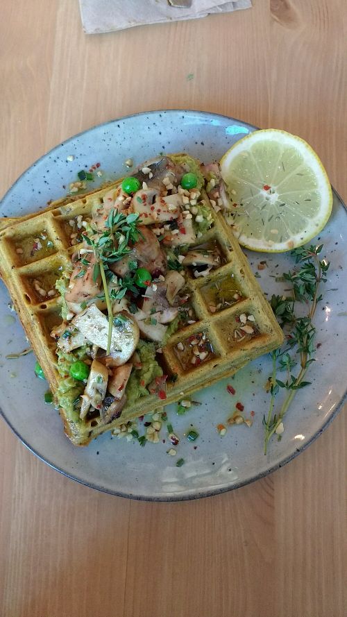 savory waffle at Aureen Green in Berlin