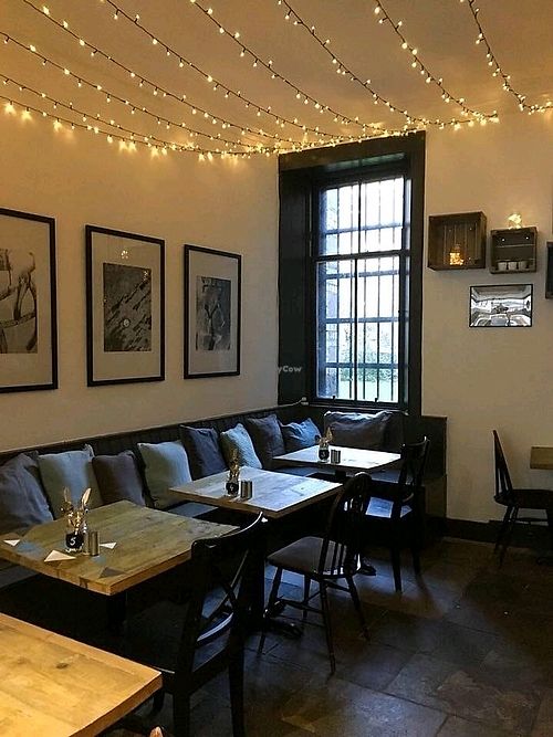 chill at Seeds for the Soul in Edinburgh