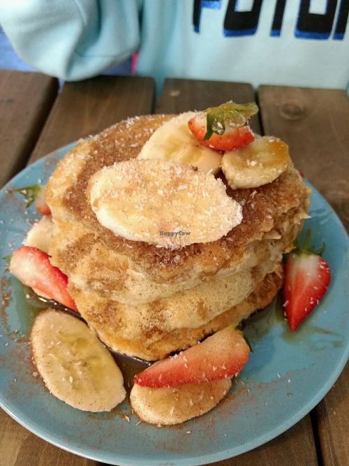 pancakes wiyh maple syrup at Seeds for the Soul in Edinburgh
