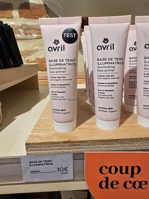 Base de teint - vegan labelled at Avril in Rennes