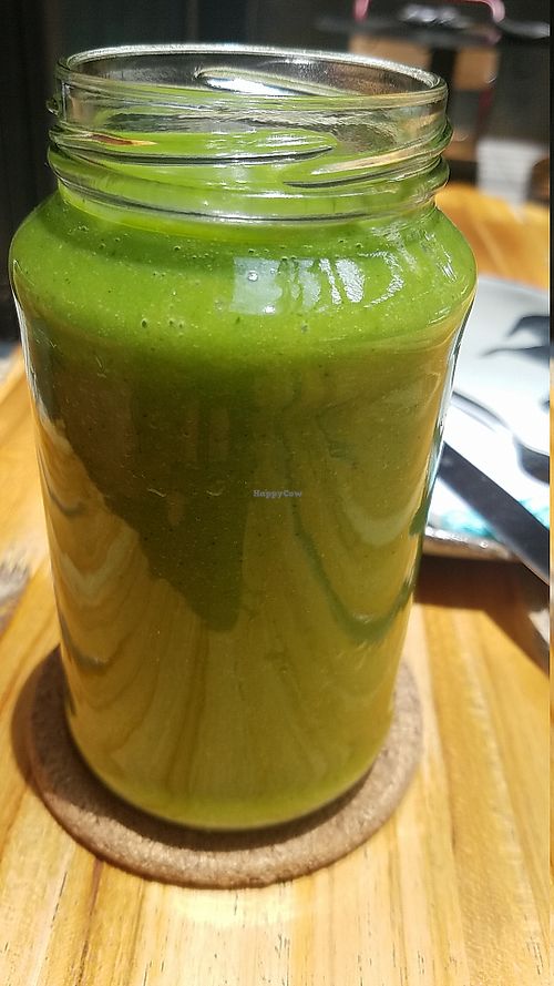 Green smoothie at Justo Restaurant in Medellin