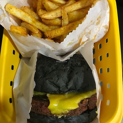 vegan burger at Animalchef in Sao Paulo