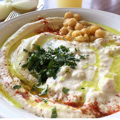 Hummus at Ashkara Tivonit in Tel Aviv