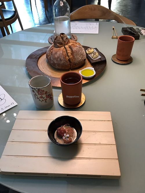 entres at El Invernadero de Rodrigo de la Calle in Madrid