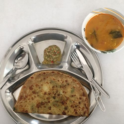 The aloo paratha and daal  at YG Restaurant in Mae Sai