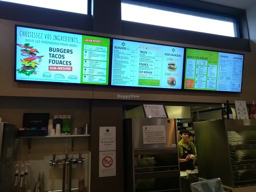 The counter, inside at Restaurant VF in Nantes
