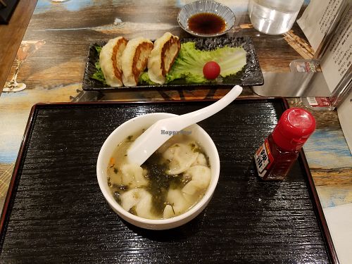 pan fried and soup gyoza at Taiwan Shokudo in Tokyo