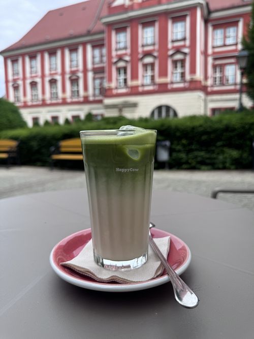 Iced matcha latte   at Cherubinowy Wedrowiec in Wroclaw
