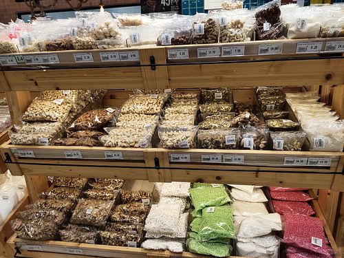 Snacks at Jaya Grocer in Nilai