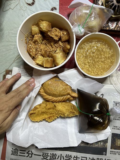 Tabaoed youtiao rojak, tou Suan , curry puff and Pisang goreng at Dough Culture - North Point City in North Singapore