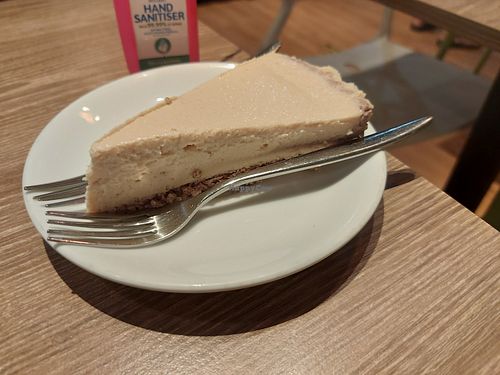 Cheesecake at Genesis 创世界素食馆 in Central Singapore