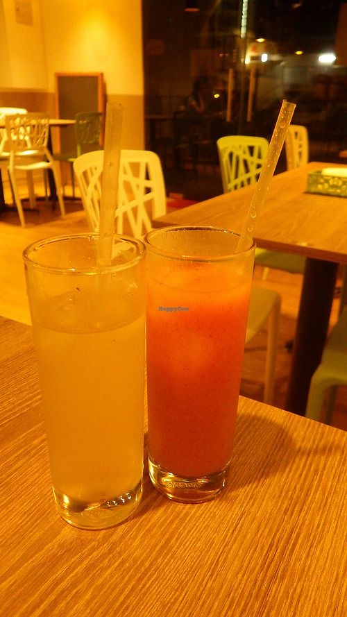 Lime Plum Juice and Lavender Cranberry juice at Genesis 创世界素食馆 in Central Singapore