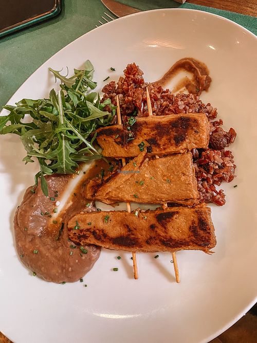 Soy steak with mashed chestnut  at Hakuna Matata Veggie in Madrid
