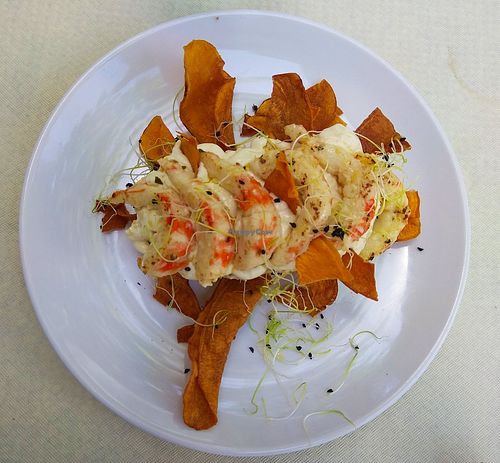 Ensaladilla con gambas veganas at Hakuna Matata Veggie in Madrid