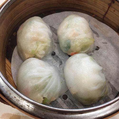 Steamed asparagus dumplings at Three Virtues 三德食品 - Jordan in Kowloon