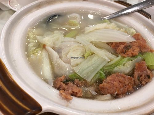 Veggie wonton dumplings soup at Three Virtues 三德食品 - Jordan in Kowloon