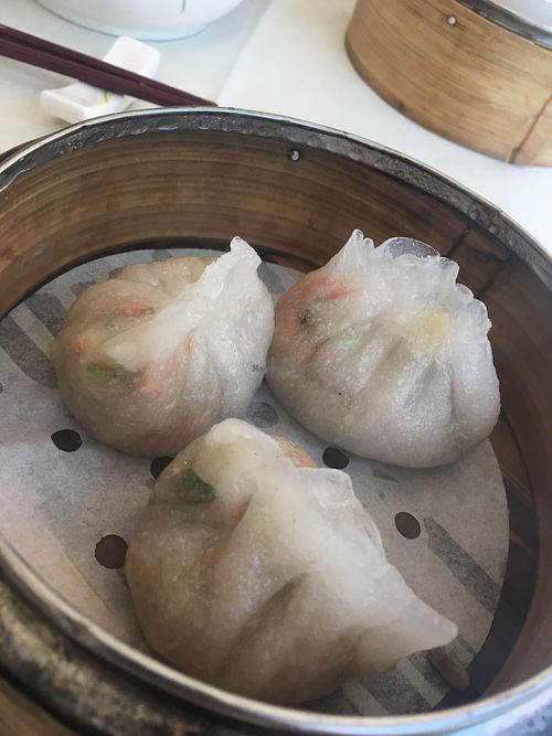“Shrimp” & Veg Dumpling  at Three Virtues 三德食品 - Jordan in Kowloon