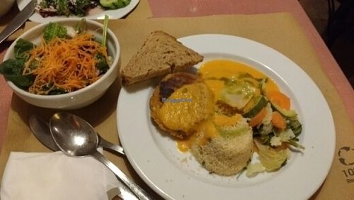 Veggie bean burger with pumpkin sauce. The salad is from the buffet at Biocenter - Pintor Fortuny in Barcelona