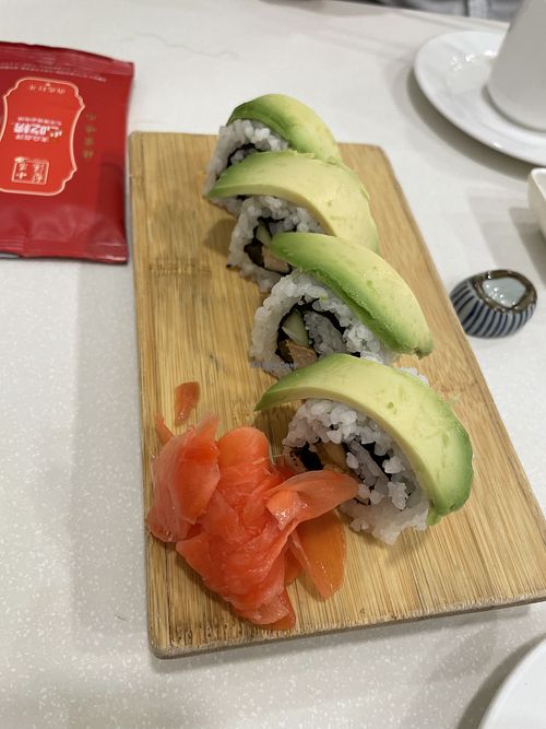 Avocado sushi   at Sino Vegetarian Restaurant 大中華素食 in Kowloon