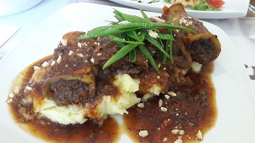Stuffed eggplant and mashed potatoes. at Gute Gute in Raanana