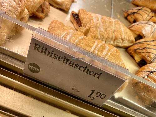 danish at Anker - Stephansplatz in Vienna