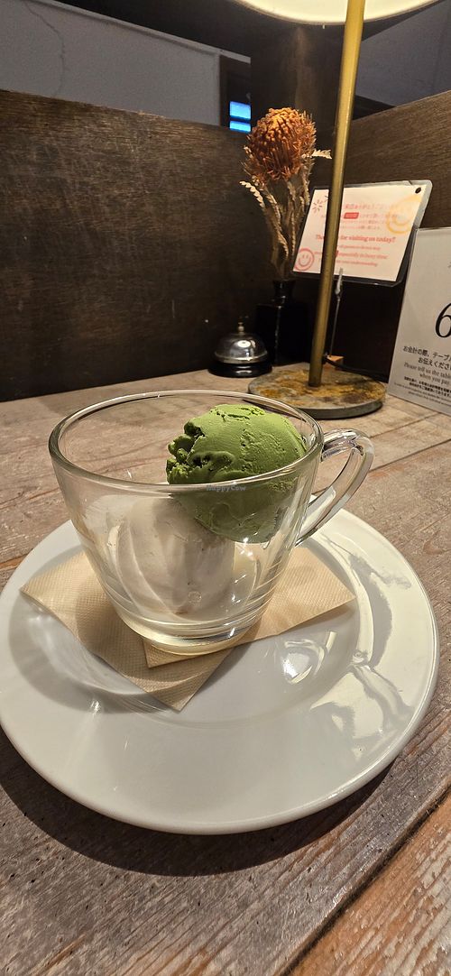 Ice cream Macha and vanilla at AIN SOPH.Journey in Kyoto