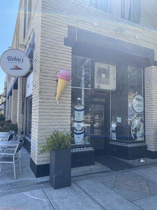 Arriving at Nature’s (Notice Dog Bowl for Fur Pals)  at Nature's Organic Ice Cream in Fremont
