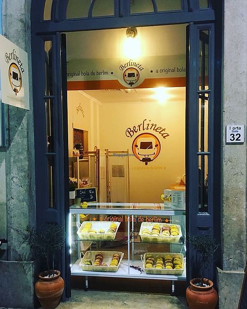 Shop at St Apolónia train station  at Berlineta in Lisbon