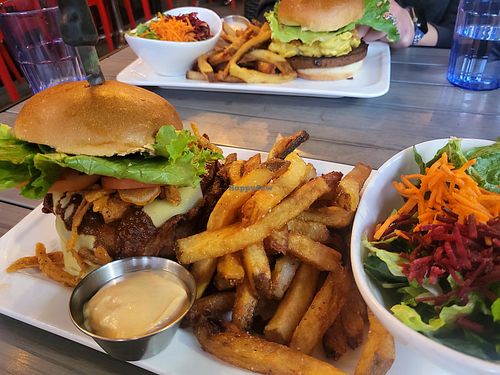 Crispy BBQ Burger at MeeT in Yaletown in Vancouver