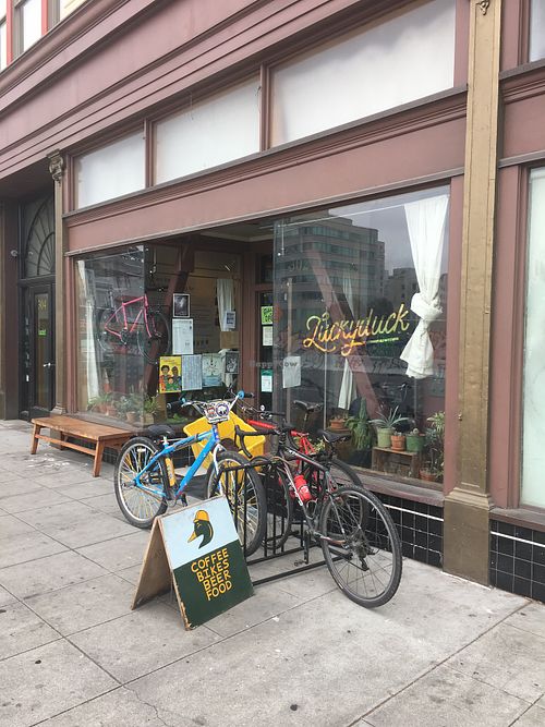Entrance at Luckyduck Bicycle Cafe in Oakland