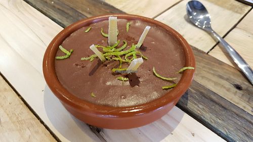 Mousse au chocolat with ginger and lemon at L'Embargo in Toulouse