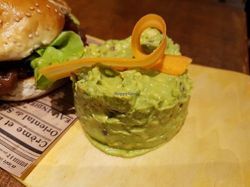 Guacamole at L'Embargo in Toulouse