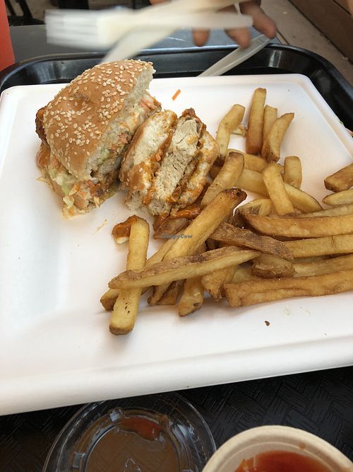 No pickles and very cold at Veggie Grill in Chicago