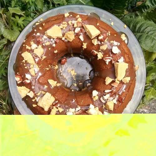 gingerbreadapple and salted caramel at Plantera - Market Stall in Queenstown