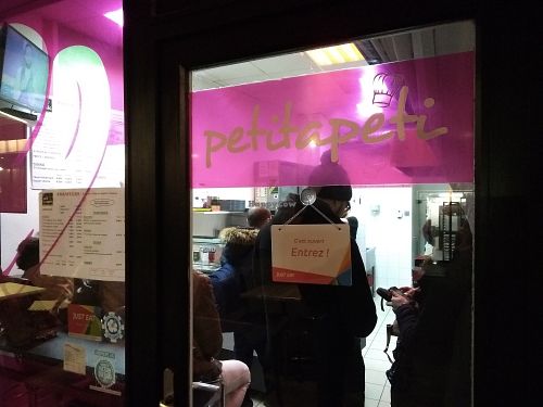 Small shop at Petit Apeti in Nantes