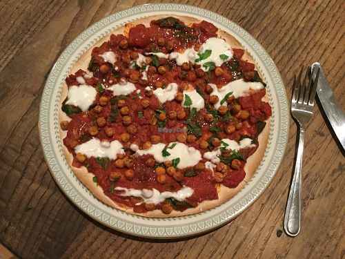 The “Crunchy Indian” Pizza  at Beans and Greens in Whitehaven