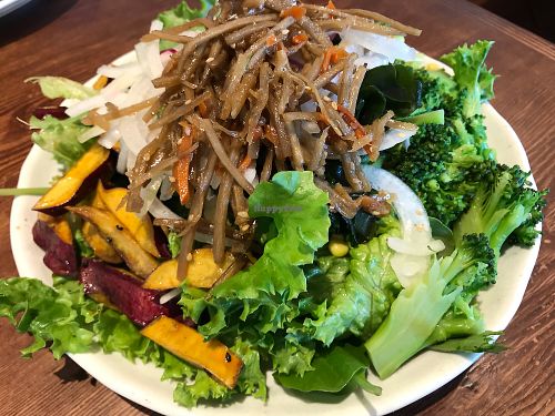 vegan salad all you can eat at Mame No Hatake in Kobe