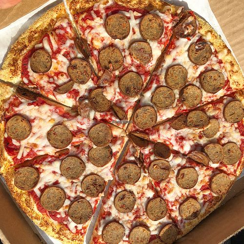 Tofurkey Sausage  at The Thyme Pizzeria in Winnetka