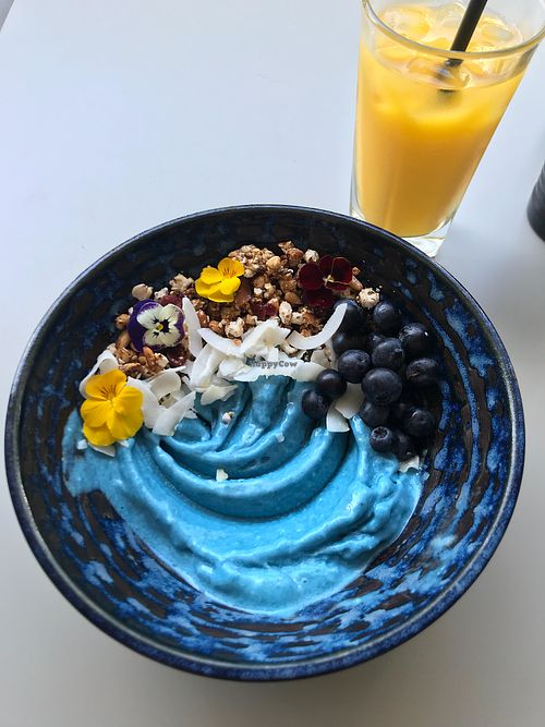 Smoothie Bowl at Concrete Jungle Cafe in Chippendale