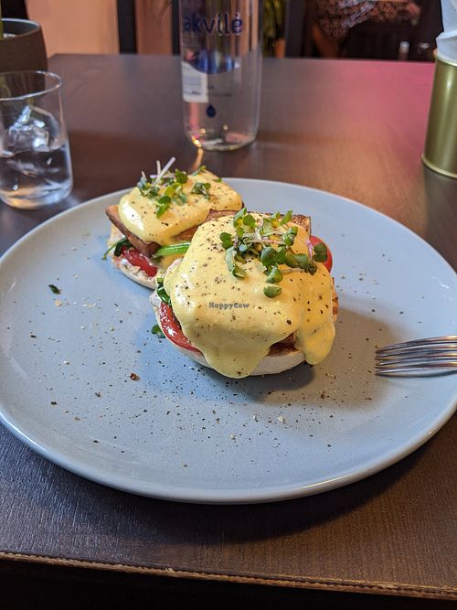 Tofu Benedikt at RoseHip Vegan Kebabs in Vilnius
